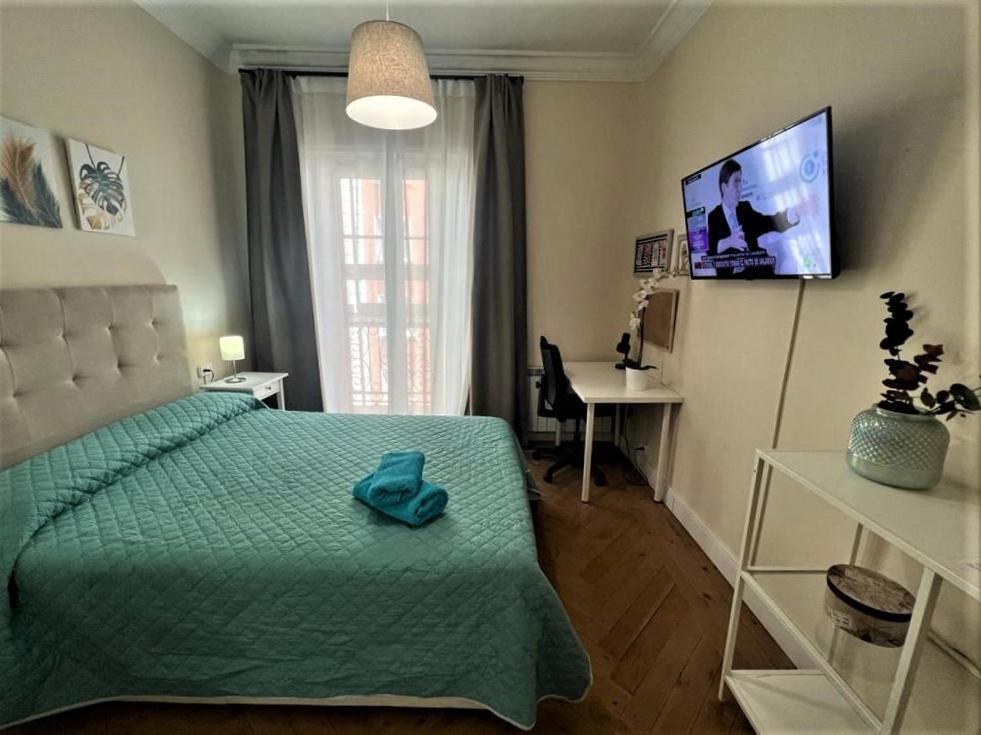 Alojamiento Don Ramon Appartement Madrid Buitenkant foto